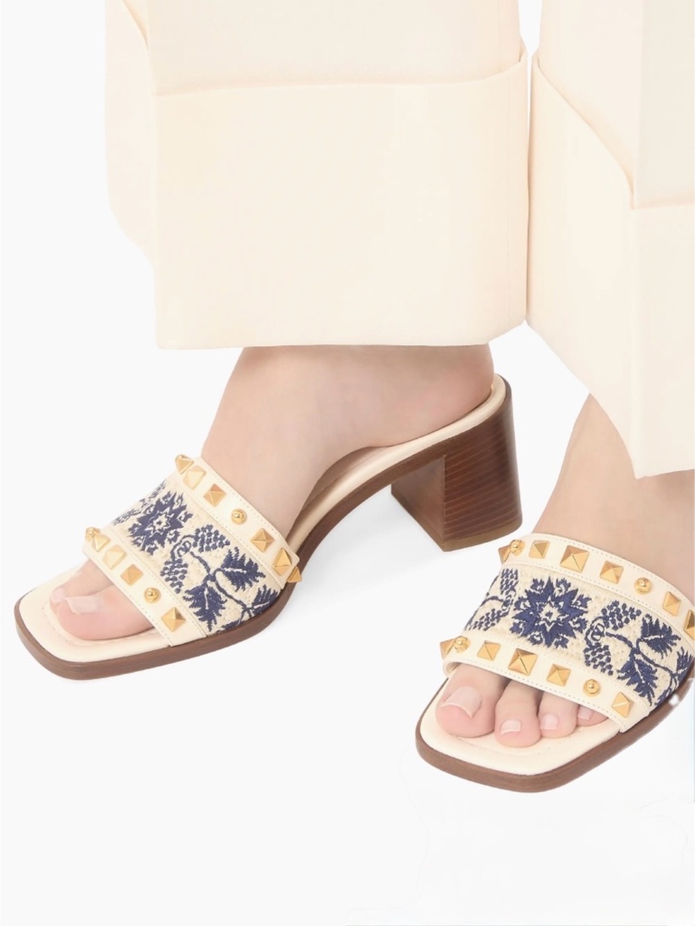 New Valentino Garavani County Slide Sandals Sz 9